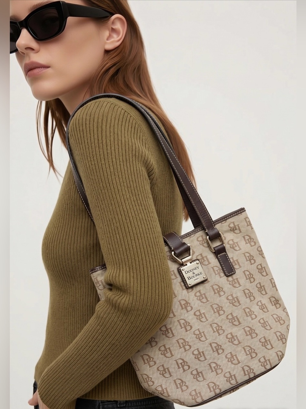 Dooney & Bourke North South Mini Bucket Signature Tote Push-Lock Closure